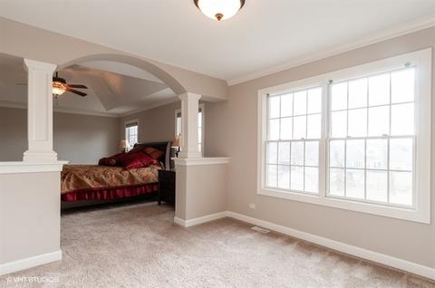 1658 Ithaca Dr, Naperville, IL 60565 photo 12