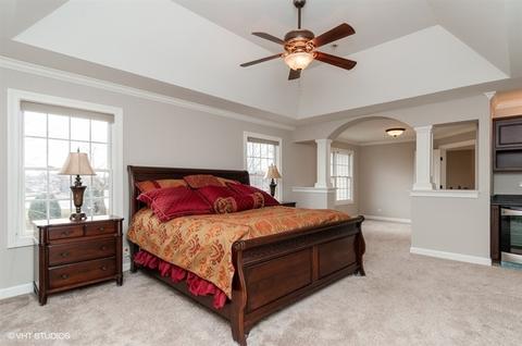 1658 Ithaca Dr, Naperville, IL 60565 photo 11