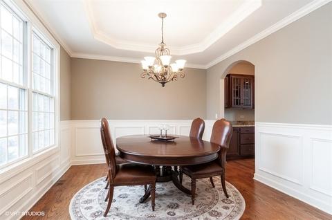 1658 Ithaca Dr, Naperville, IL 60565 photo 8