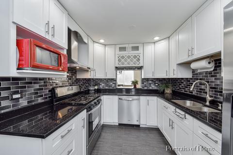 1574 Dundee Dr, Wheaton, IL 60189 photo 6