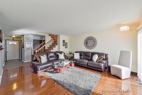 1574 Dundee Dr, Wheaton, IL 60189 photo 3