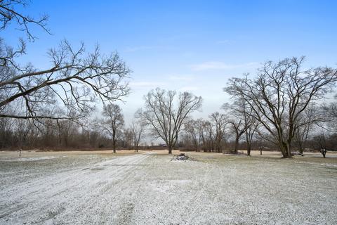 2091 Bilter Rd, Aurora, IL 60502 photo 3