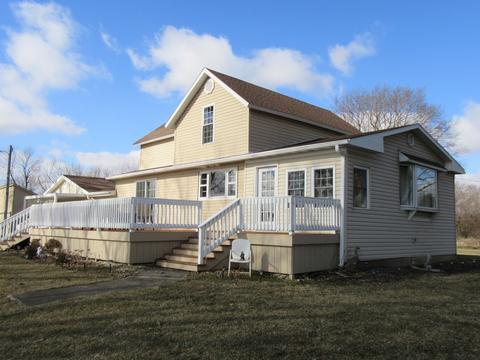 217 S Central St, Danforth, IL 60930 photo 1
