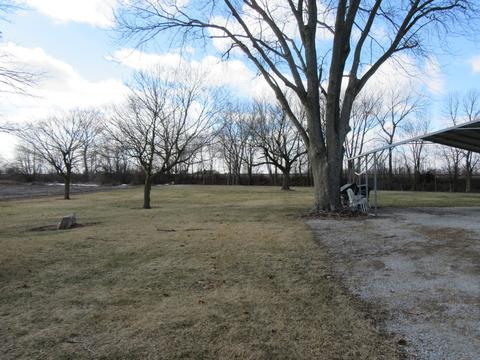217 S Central St, Danforth, IL 60930 photo 4