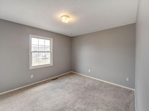 2204 Case Dr, Bloomington, IL 61701 photo 25