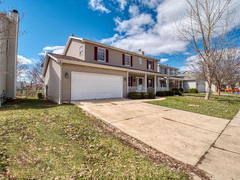 2204 Case Dr, Bloomington, IL 61701 photo 4