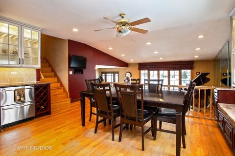 902 N Sumac Ln, Mount Prospect, IL 60056 photo 5