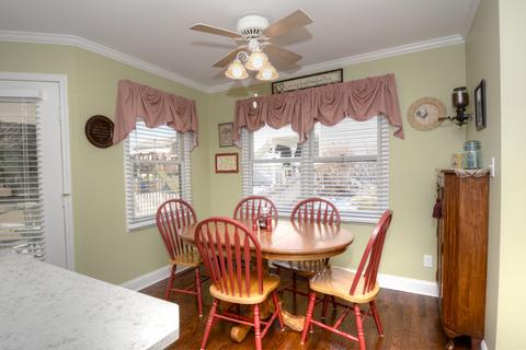 4745 Oregon Trl, Mchenry, IL 60050 photo 5