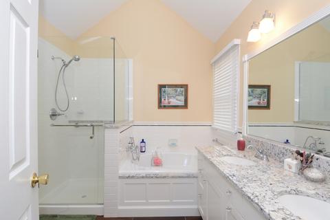 4745 Oregon Trl, Mchenry, IL 60050 photo 18