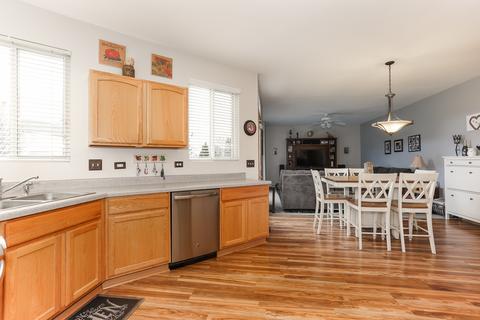 6305 Cedar Ridge Dr, Plainfield, IL 60586 photo 8