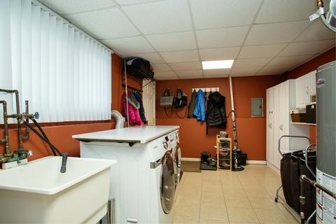 237 W Devon Ave, Roselle, IL 60172 photo 11