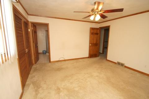 6207 E Bradley Rd, Byron, IL 61010 photo 6
