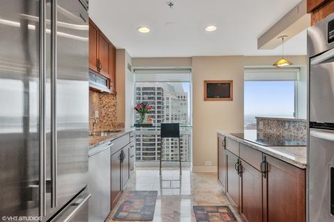 100 E Huron St #3902, Chicago, IL 60611 photo 8