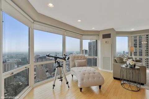 100 E Huron St #3902, Chicago, IL 60611 photo 4