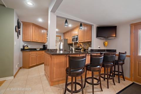 1727 Whitcomb Ave, Des Plaines, IL 60018 photo 5
