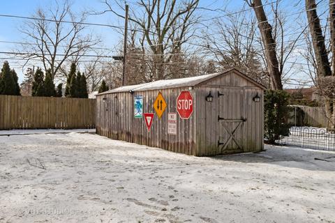 1727 Whitcomb Ave, Des Plaines, IL 60018 photo 16