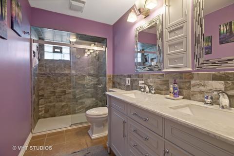 1727 Whitcomb Ave, Des Plaines, IL 60018 photo 13