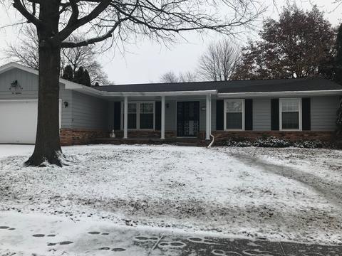 218 Arlington Dr, Normal, IL 61761 photo 1