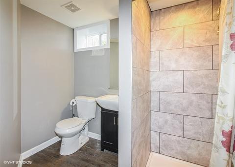 8081 Alabama Ave, Willowbrook, IL 60527 photo 12