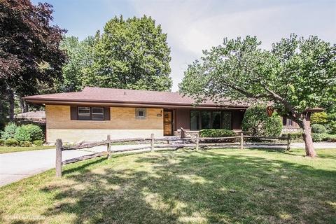 8081 Alabama Ave, Willowbrook, IL 60527 photo 1