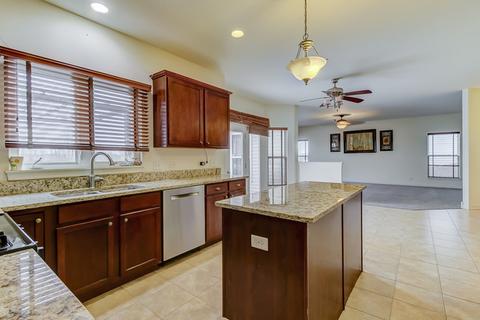 257 Hearthstone Dr, Bartlett, IL 60103 photo 5
