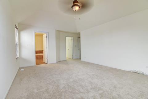 257 Hearthstone Dr, Bartlett, IL 60103 photo 16