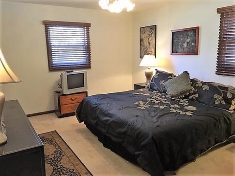 1210 Surrey Ln, Algonquin, IL 60102 photo 9