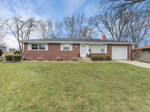 16 Hawthorne Dr, Normal, IL 61761 photo 1