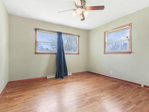 16 Hawthorne Dr, Normal, IL 61761 photo 8