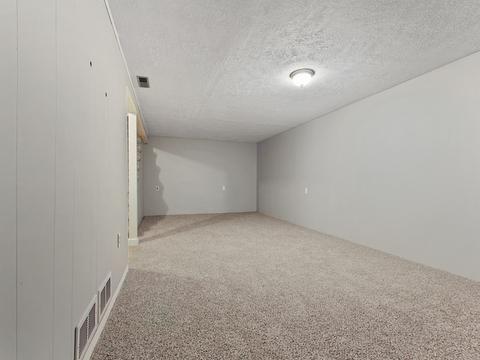16 Hawthorne Dr, Normal, IL 61761 photo 13
