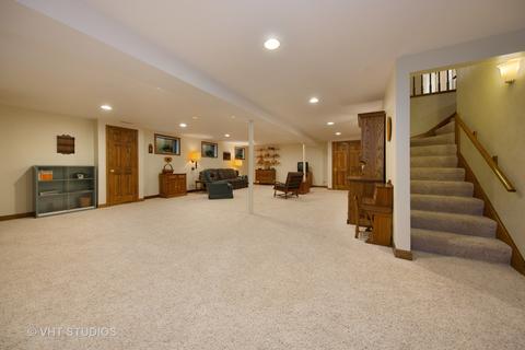 1804 Courtenay Dr, Wheaton, IL 60189 photo 16
