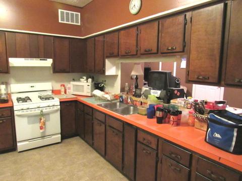 1018 E Washington St, Clinton, IL 61727 photo 7