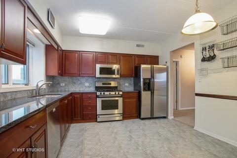 770 Pearson St #2-304, Des Plaines, IL 60016 photo 5