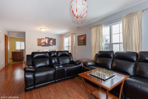3533 Silver Leaf Dr, Joliet, IL 60431 photo 3