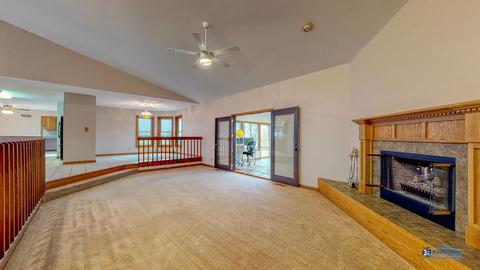 6300 April Ave, Mchenry, IL 60050 photo 9