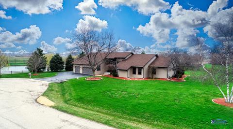 6300 April Ave, Mchenry, IL 60050 photo 3