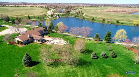 6300 April Ave, Mchenry, IL 60050 photo 2