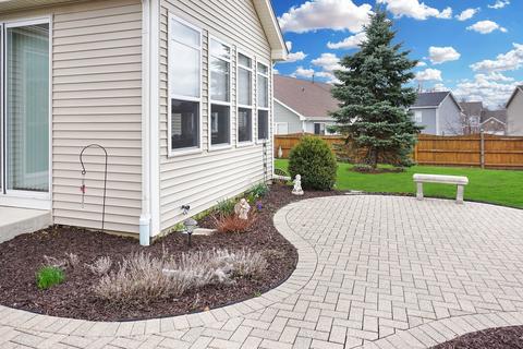 1811 Hillside Ln, Mchenry, IL 60051 photo 3