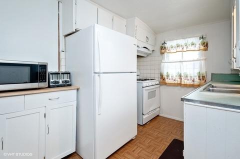 314 South Dr, Lakemoor, IL 60051 photo 4