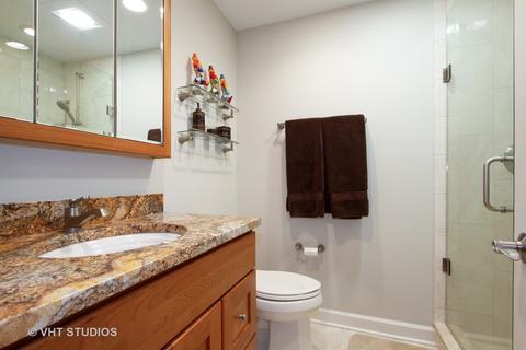 2000 Chestnut Ave #409, Glenview, IL 60025 photo 7