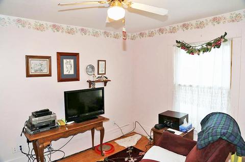 205 Villa St, Elgin, IL 60120 photo 21