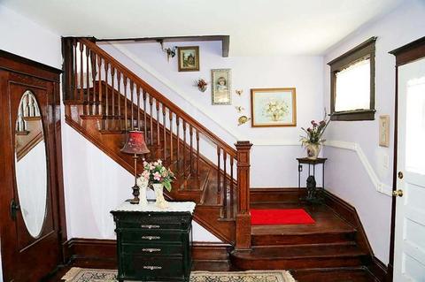 205 Villa St, Elgin, IL 60120 photo 2