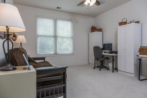 267 E Railroad Ave #102, Bartlett, IL 60103 photo 6