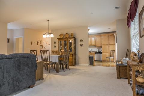 267 E Railroad Ave #102, Bartlett, IL 60103 photo 5