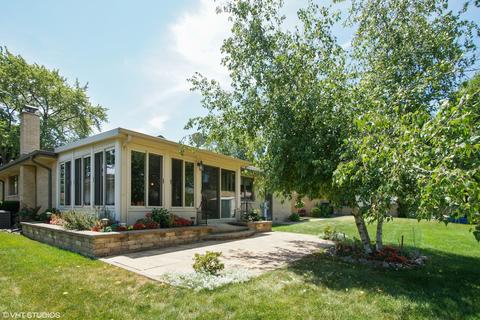 726 Therese Ter, Des Plaines, IL 60016 photo 15