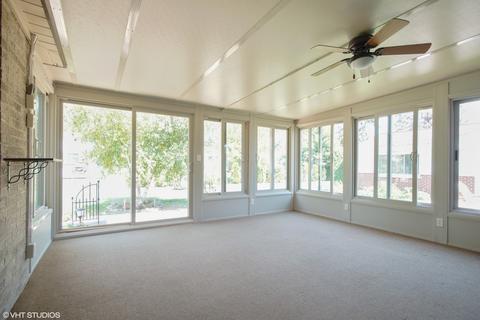 726 Therese Ter, Des Plaines, IL 60016 photo 12