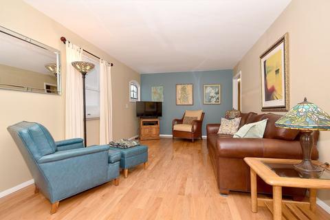 143 N Berteau Ave, Bartlett, IL 60103 photo 7