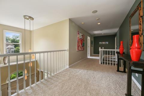 1933 Howard St, Wheaton, IL 60187 photo 17