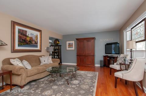 21 E Hillside Rd, Naperville, IL 60540 photo 2