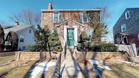 884 Walter Ave, Des Plaines, IL 60016 photo 2